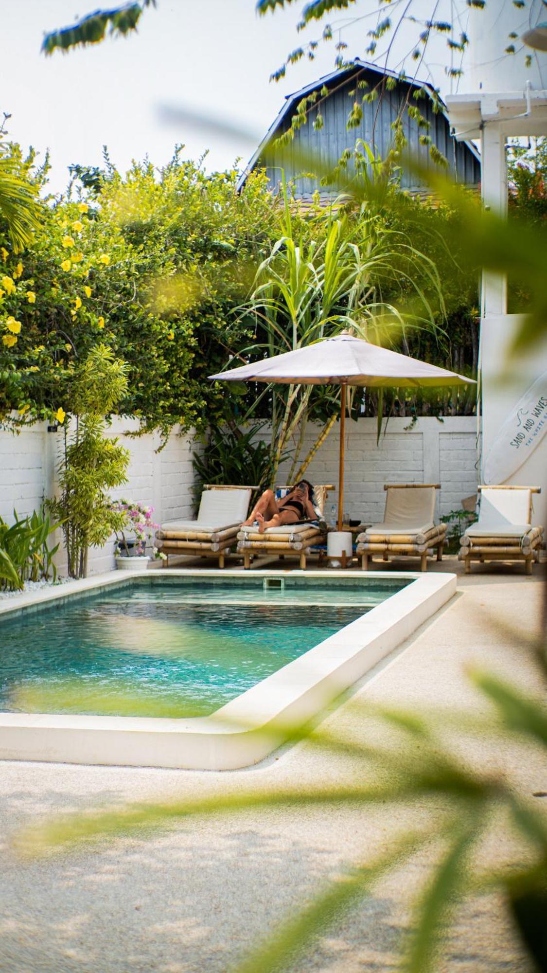 Kuta The White Bay Lombokアパートメント エクステリア 写真